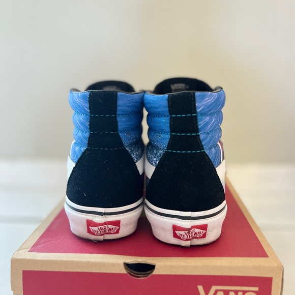 Vans - SK8-Hi Discovery Shark Week (2019) - Picture 3 of 7